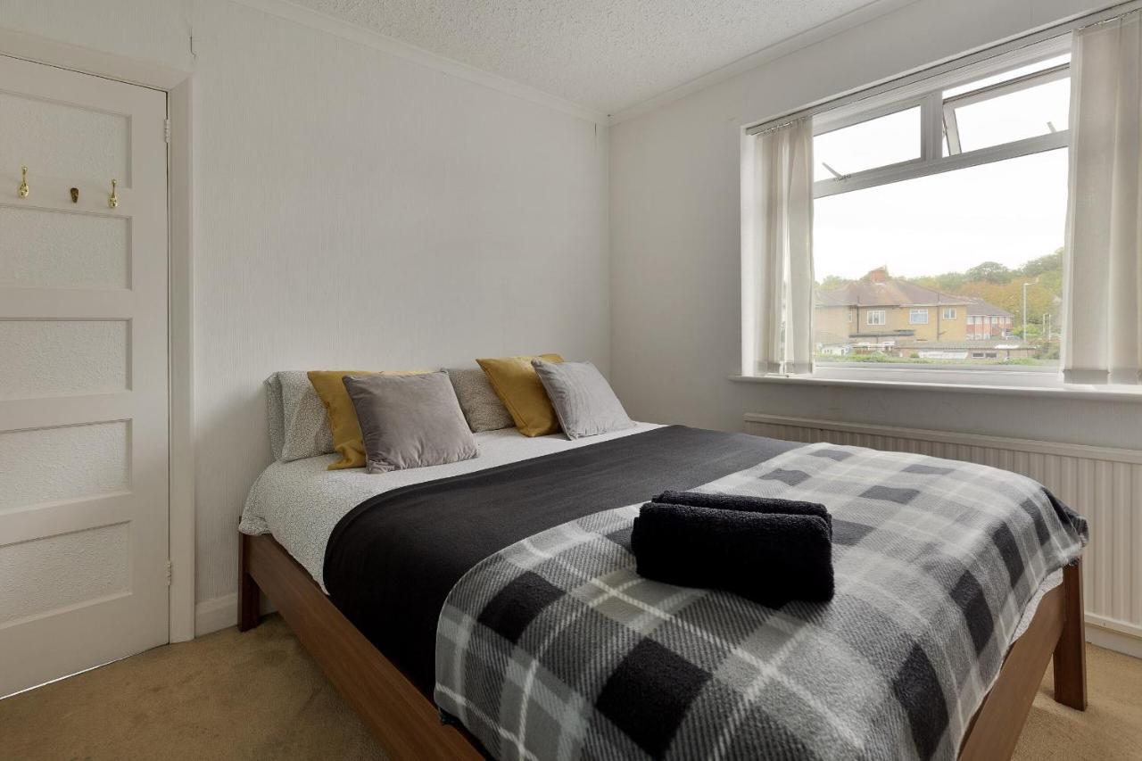 Goshawk Gardens Apartment Hayes  Exterior photo